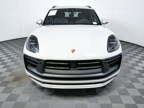 Certified 2024 Porsche Macan GTS AWD/4WD image 35