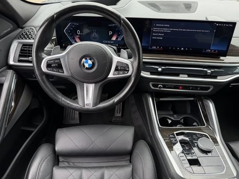 Used 2025 BMW X6 xDrive40i AWD/4WD image 12