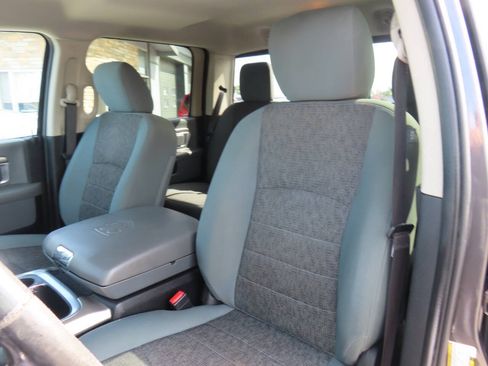 Used 2016 RAM 1500 Big Horn AWD/4WD image 42