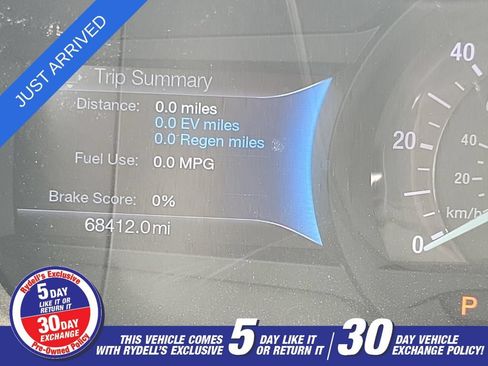 Used 2019 Ford Fusion SE FWD image 16
