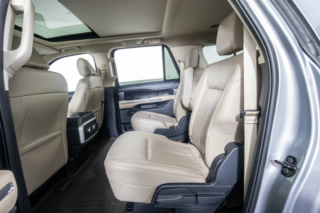 Used 2024 Ford Expedition Max XLT RWD image 10