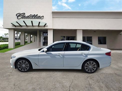 Used 2019 BMW 540i xDrive w/ Convenience Package image 2
