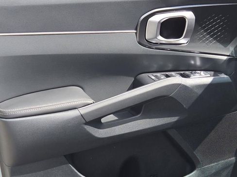 New 2026 Kia Sorento S w/ S Panoramic Sunroof Package image 15