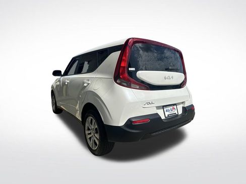 Used 2022 Kia Soul LX FWD image 40