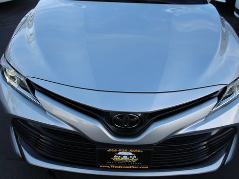 Used 2019 Toyota Camry LE w/ Carpet Mat Package FWD image 9
