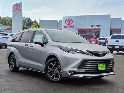 New 2025 Toyota Sienna Platinum
