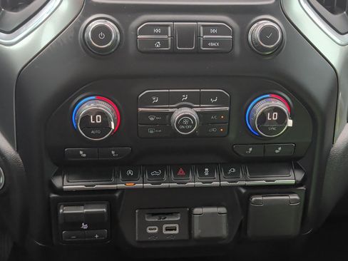 Used 2020 Chevrolet Silverado 1500 LT w/ Texas Edition RWD image 17