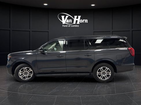Used 2025 Ford Expedition Max Active AWD/4WD image 4