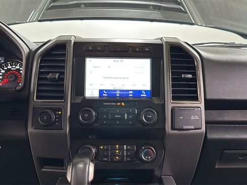 Used 2020 Ford F150 Raptor w/ Equipment Group 801A Mid image 10