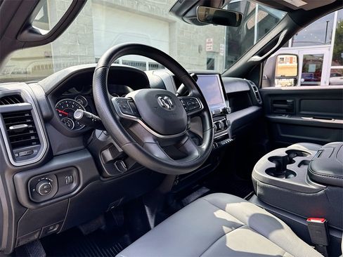 Used 2025 RAM 2500 Tradesman image 9