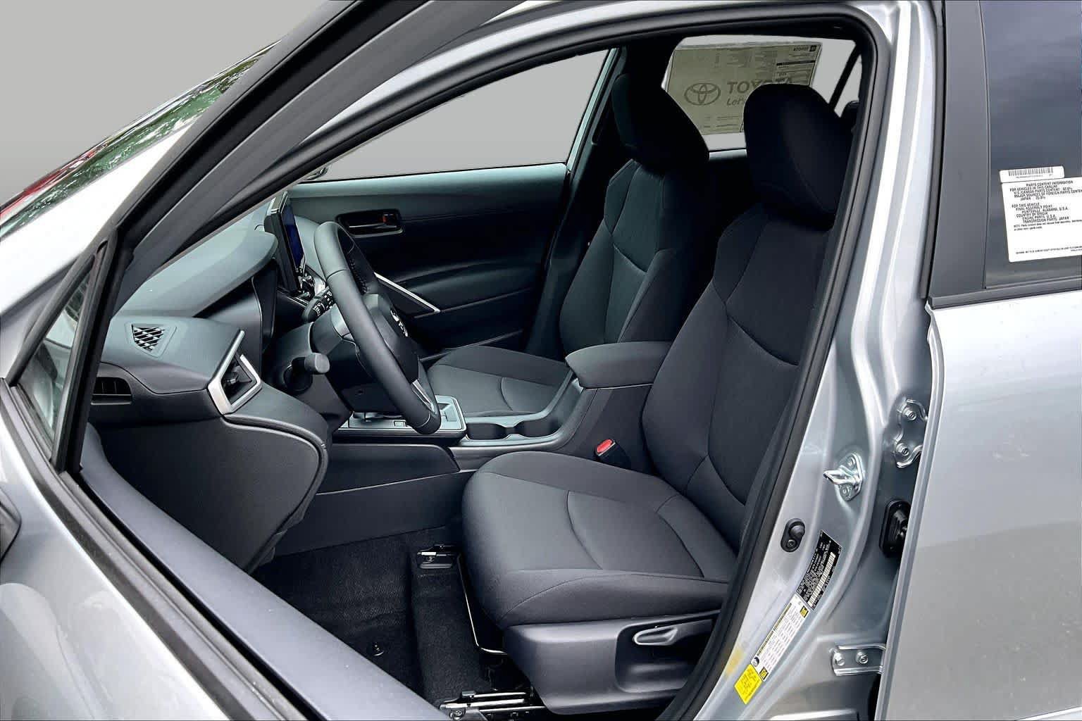 New 2026 Toyota Corolla Cross LE w/ Moonroof Package AWD/4WD image 9