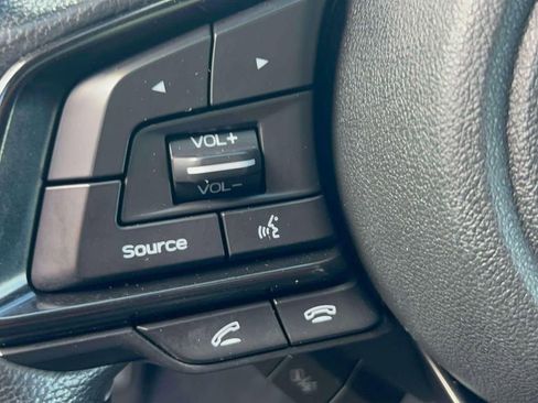 Used 2022 Subaru Ascent Onyx Edition image 14