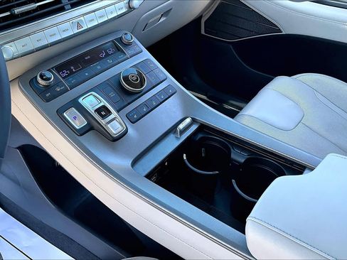 Used 2021 Hyundai Palisade Limited w/ Cargo Package image 16