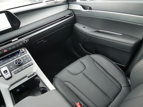 Used 2025 Hyundai Palisade SEL image 11