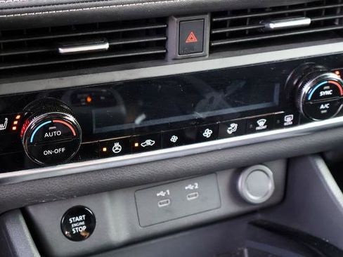 Certified 2026 Nissan Rogue SV w/ SV Premium Package FWD image 22