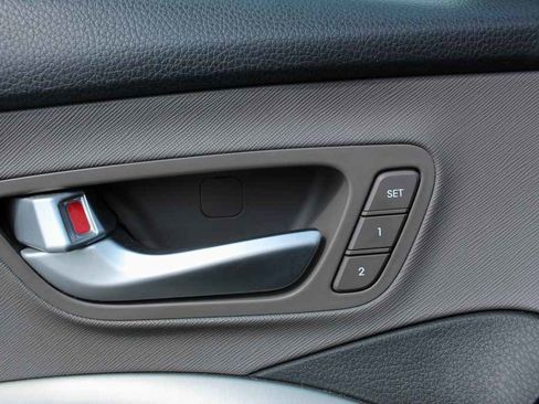 Used 2016 Hyundai Santa Fe Sport 2.0T w/ Option Group 05 image 12