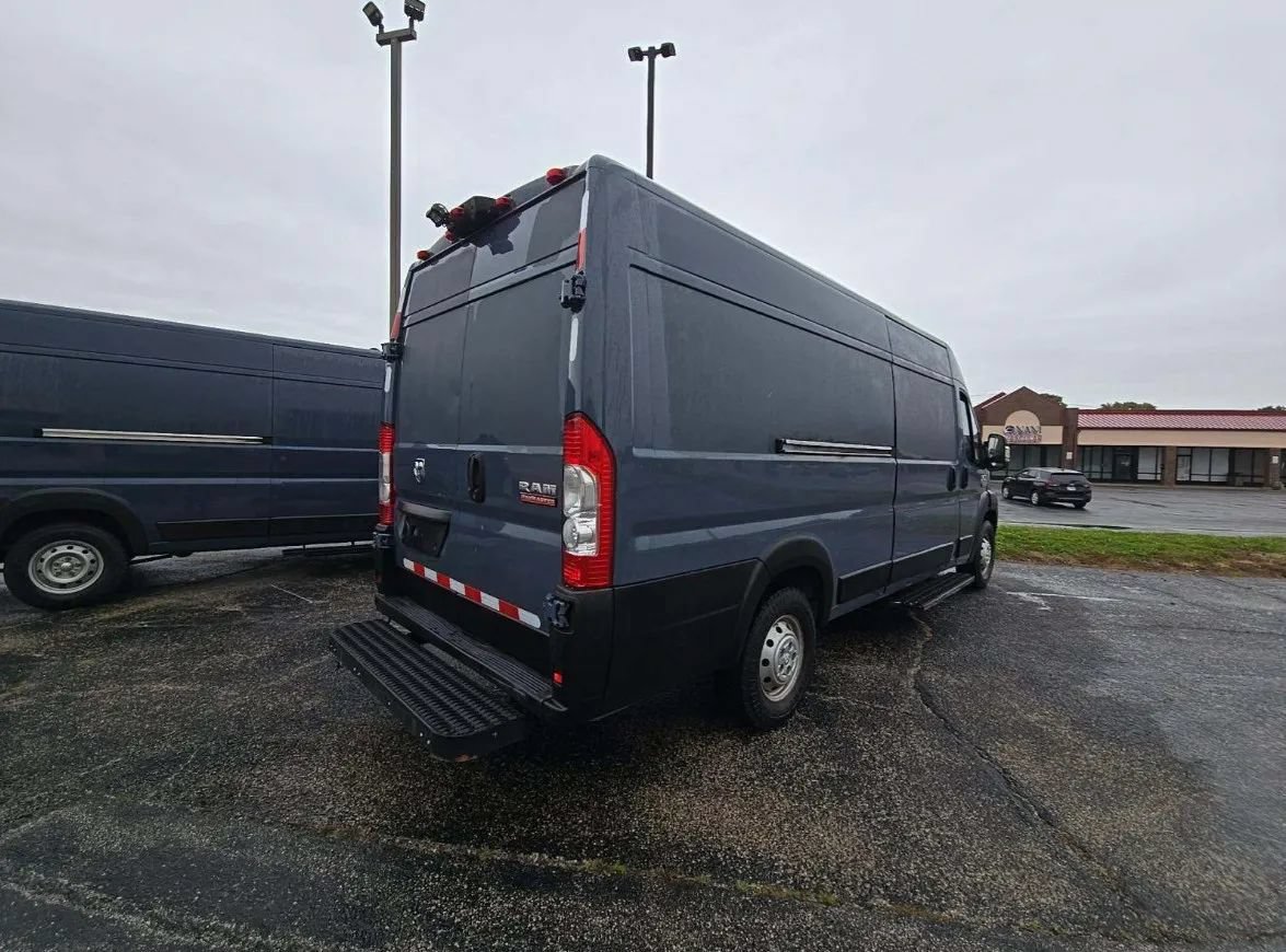 Used 2020 RAM ProMaster 3500 FWD image 2