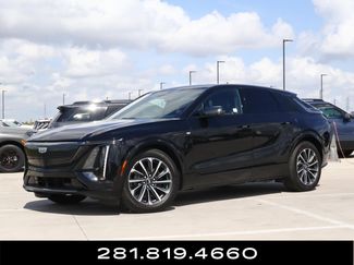 Used 2024 Cadillac Lyriq Sport video 1