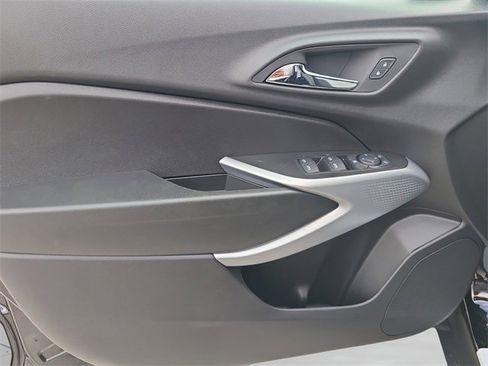 New 2026 Chevrolet Trax RS image 19