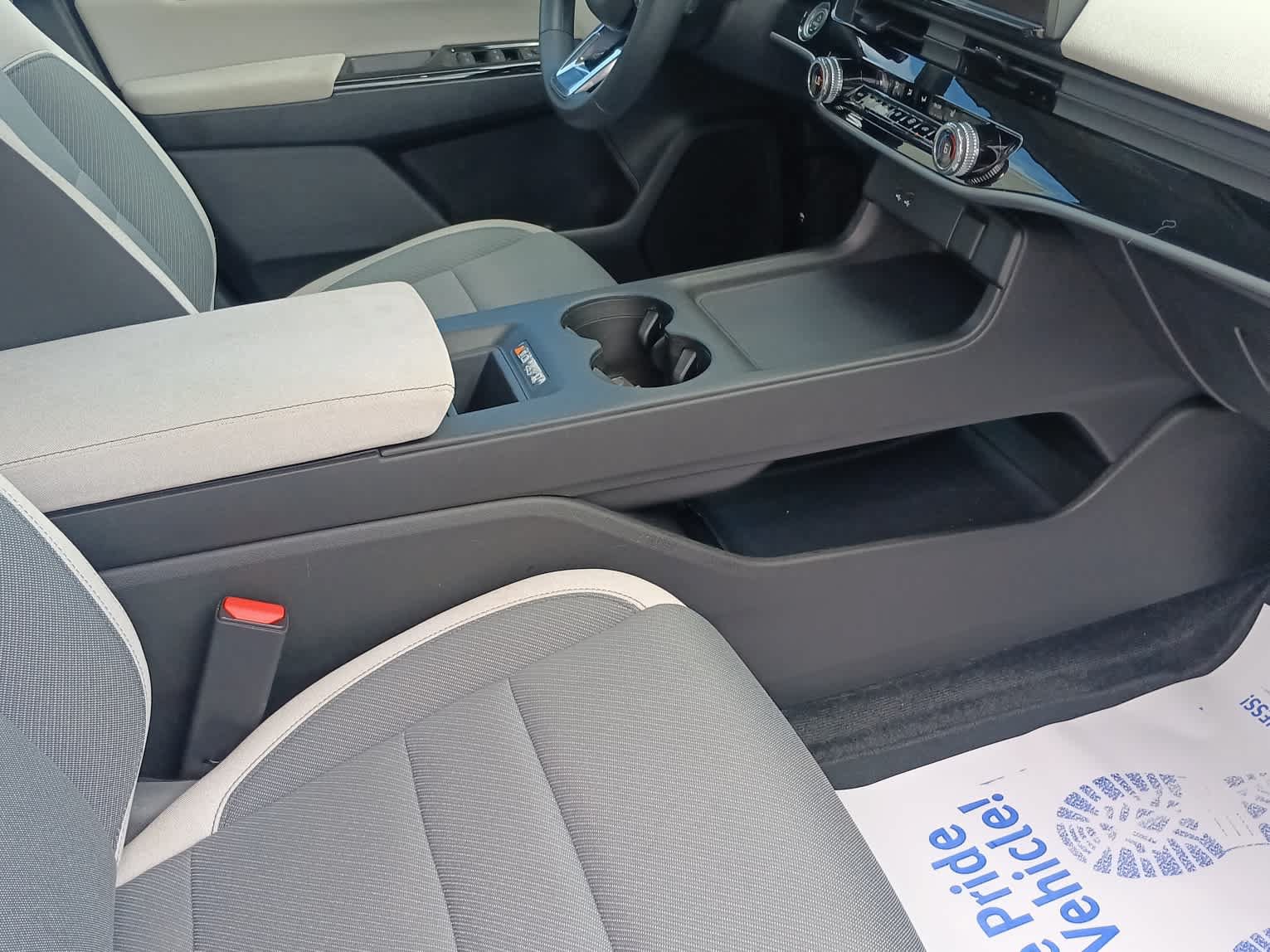 Used 2024 Honda Prologue EX image 26
