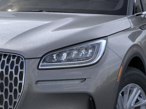 New 2025 Lincoln Corsair FWD image 17