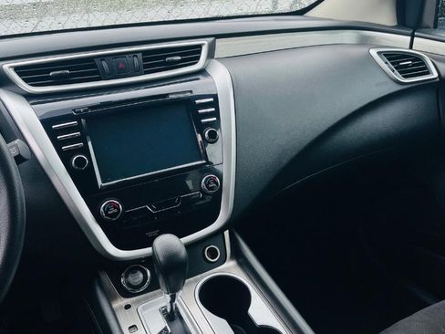 Used 2016 Nissan Murano S w/ Navigation Package AWD/4WD image 9