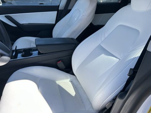 Used 2020 Tesla Model Y Long Range AWD/4WD image 9