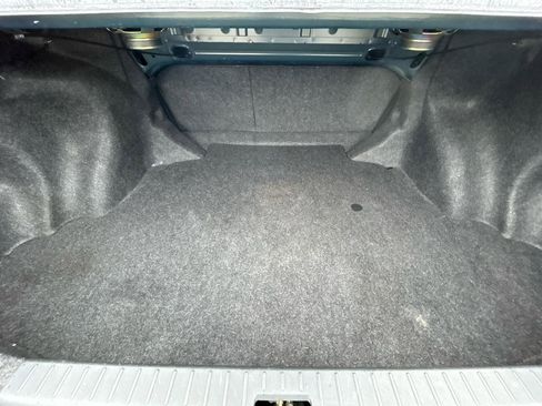 Used 2005 Toyota Corolla CE image 21