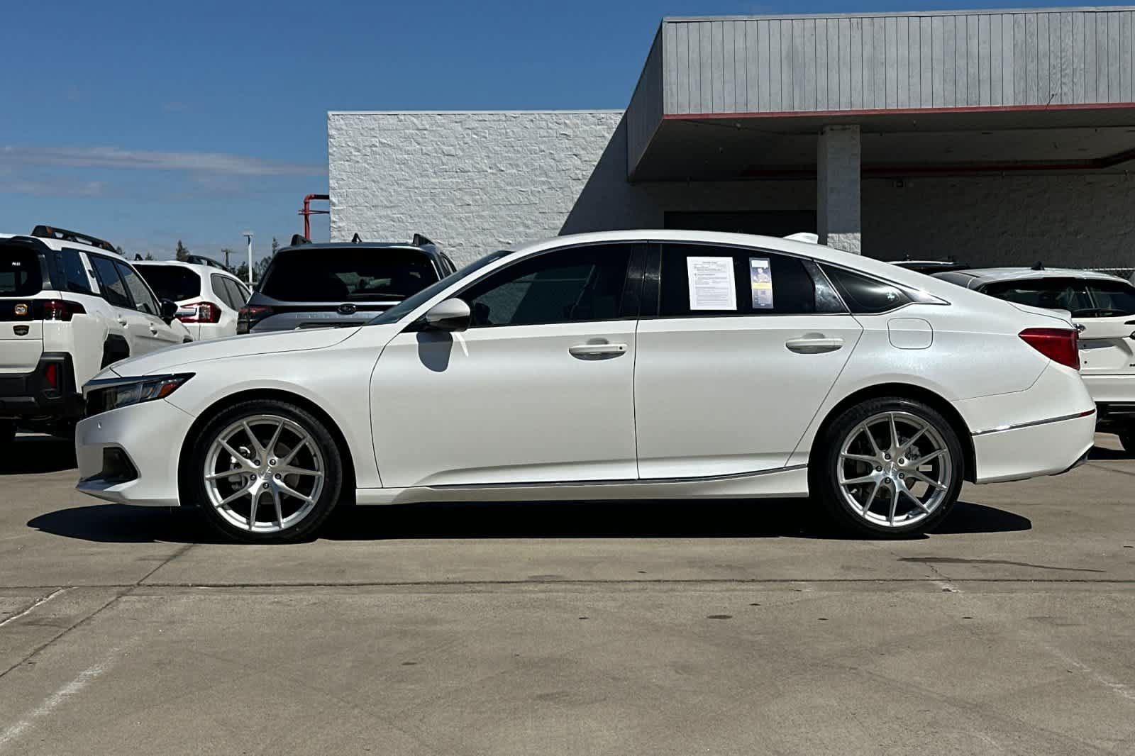 Used 2022 Honda Accord EX-L image 6