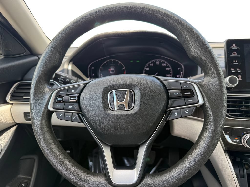 Used 2018 Honda Accord EX image 12