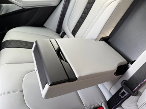 New 2026 BMW X5 M Competition w/ Executive Package image 27