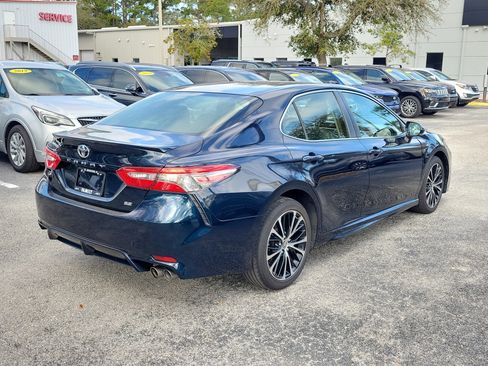 Used 2018 Toyota Camry SE w/ Convenience Package image 6