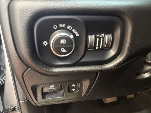 Used 2022 RAM 1500 Laramie w/ Sport Appearance Package AWD/4WD image 24