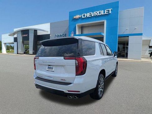 New 2026 GMC Yukon Denali w/ Sun & Power Step Package RWD image 4