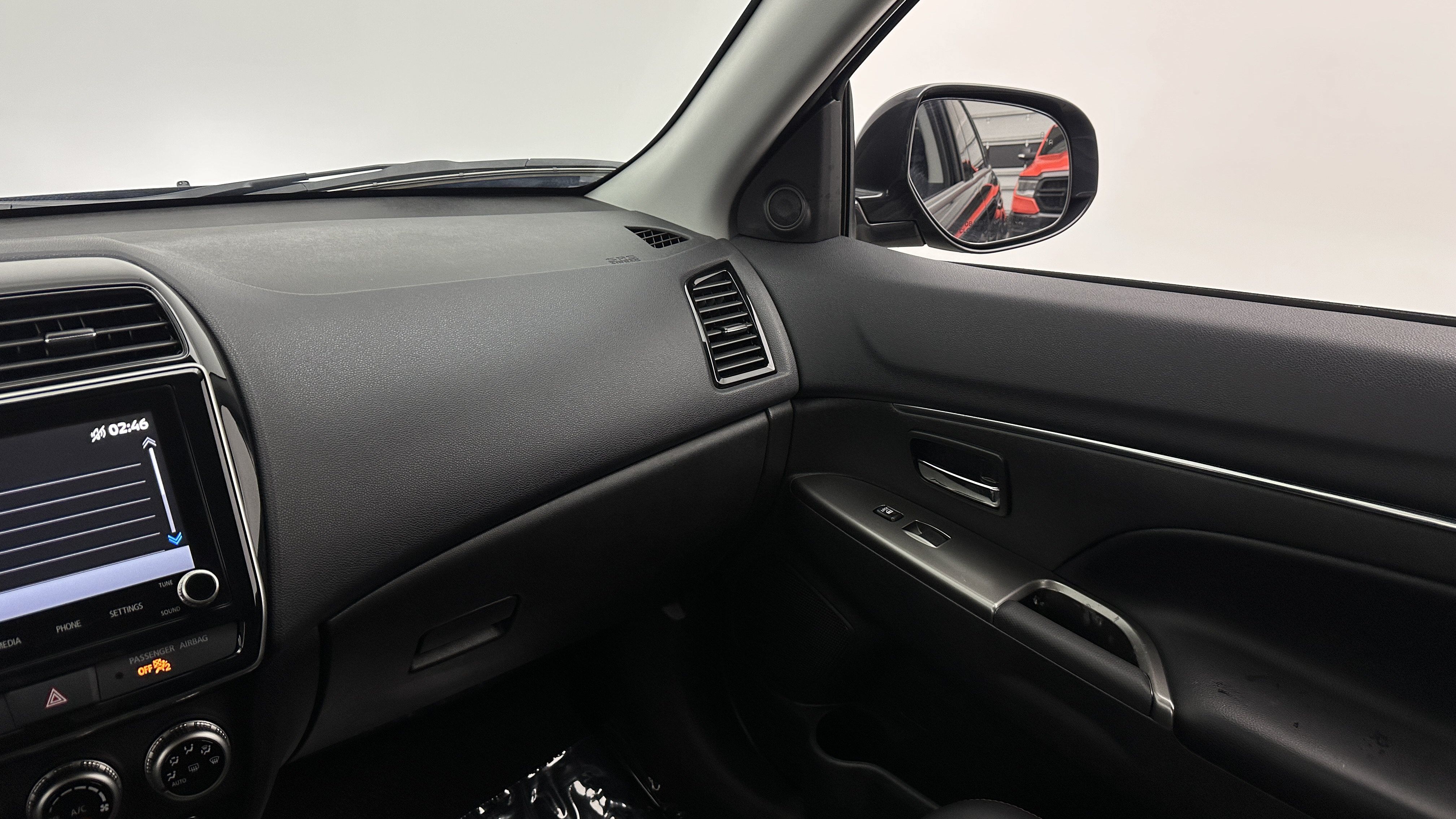 Used 2026 Mitsubishi Outlander Sport SE AWD/4WD image 30