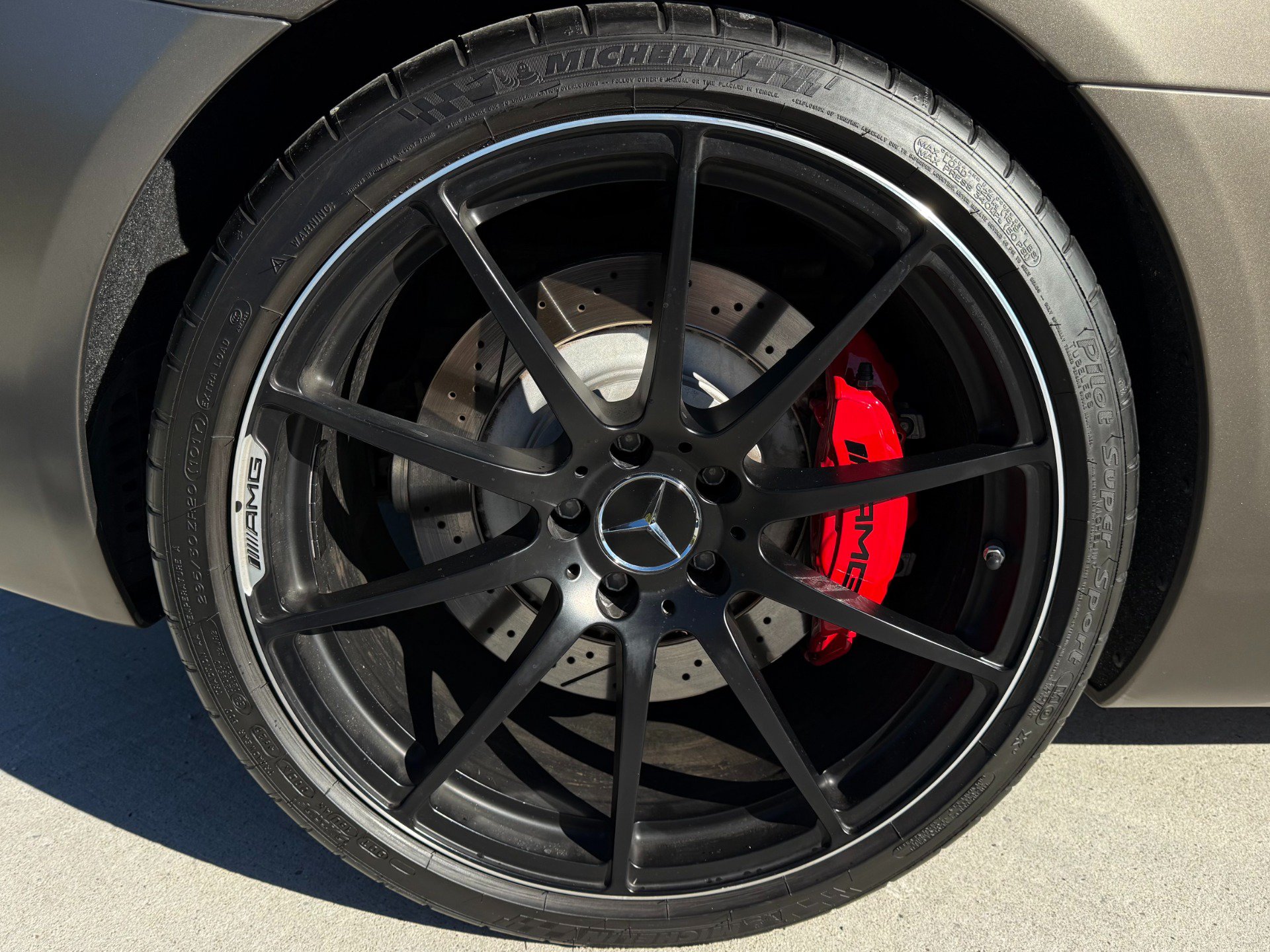 Used 2012 Mercedes-Benz SLS AMG Roadster image 65