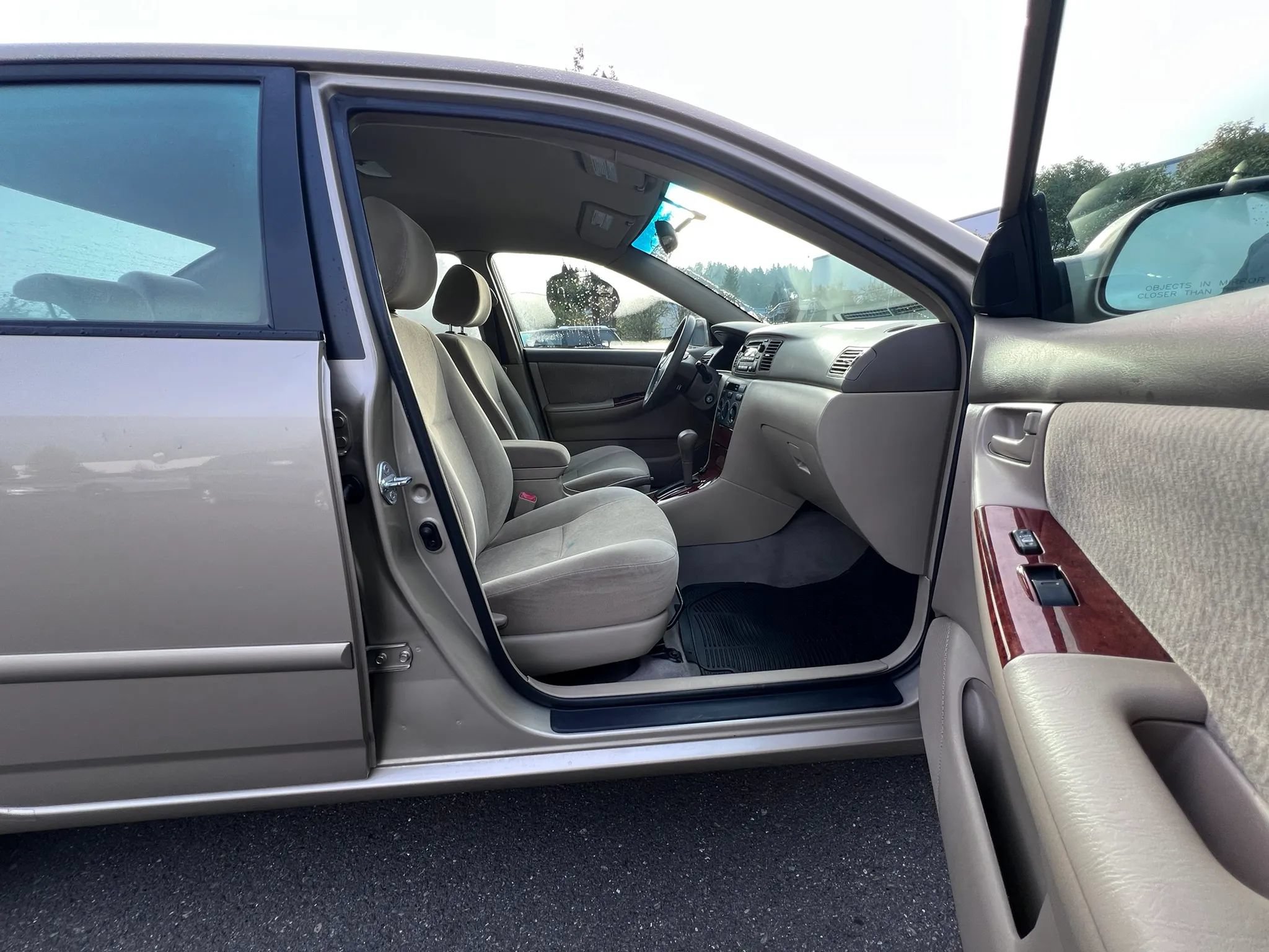 Used 2007 Toyota Corolla CE FWD image 18