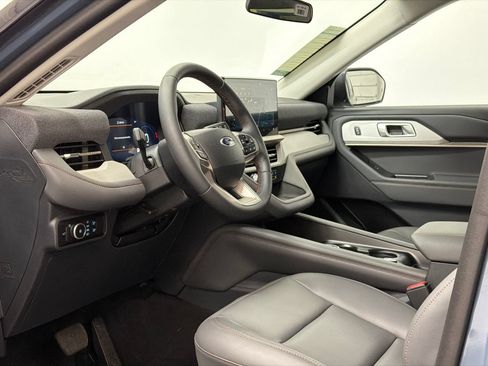 New 2026 Ford Explorer Active w/ Active Comfort Package AWD/4WD image 13