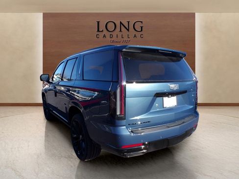 New 2026 Cadillac Escalade Platinum Sport w/ LPO, ONYX Package image 6