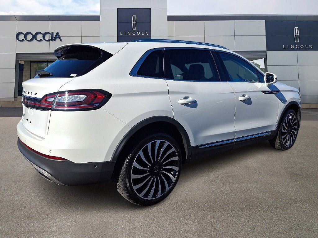 Certified 2023 Lincoln Nautilus Black Label AWD/4WD image 6