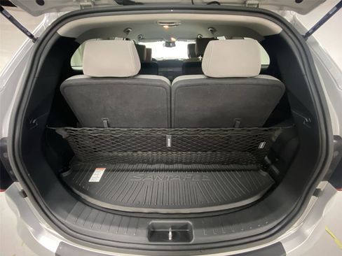 Used 2017 Hyundai Santa Fe SE image 23