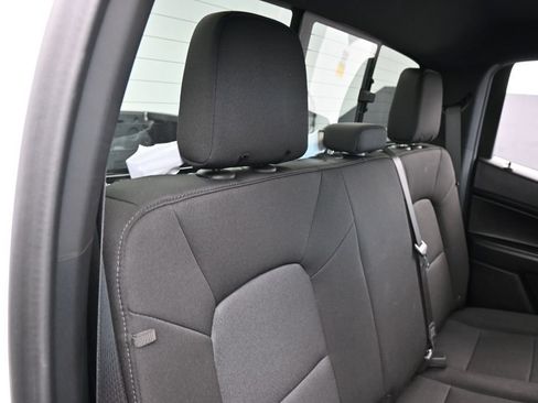 Used 2025 Chevrolet Colorado Trail Boss AWD/4WD image 34