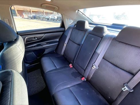 Used 2017 Nissan Altima 2.5 SR image 29
