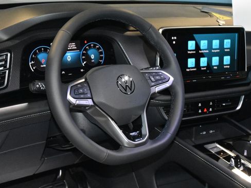 New 2026 Volkswagen Atlas Cross Sport SEL Premium R-Line AWD/4WD image 2