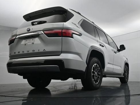 Used 2023 Toyota Sequoia Limited w/ TRD Off-Road Package AWD/4WD image 22