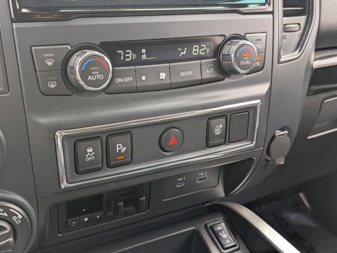 Certified 2024 Nissan Titan SV w/ SV Convenience Package image 25