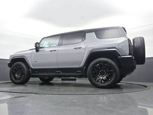 Used 2026 GMC Hummer EV SUV AWD/4WD image 46