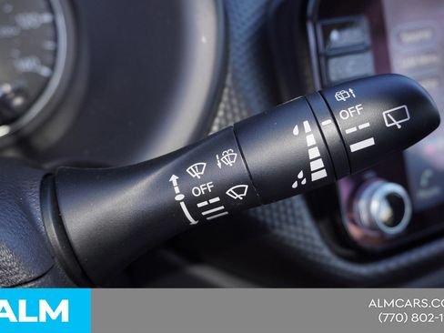 Used 2024 Nissan Kicks SV FWD image 19