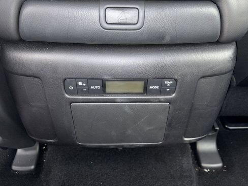 Certified 2024 Nissan Armada SL w/ Captain's Chairs Package image 35