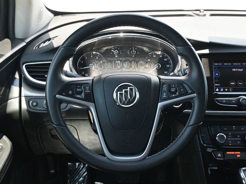 Used 2022 Buick Encore Preferred w/ Safety Package image 9